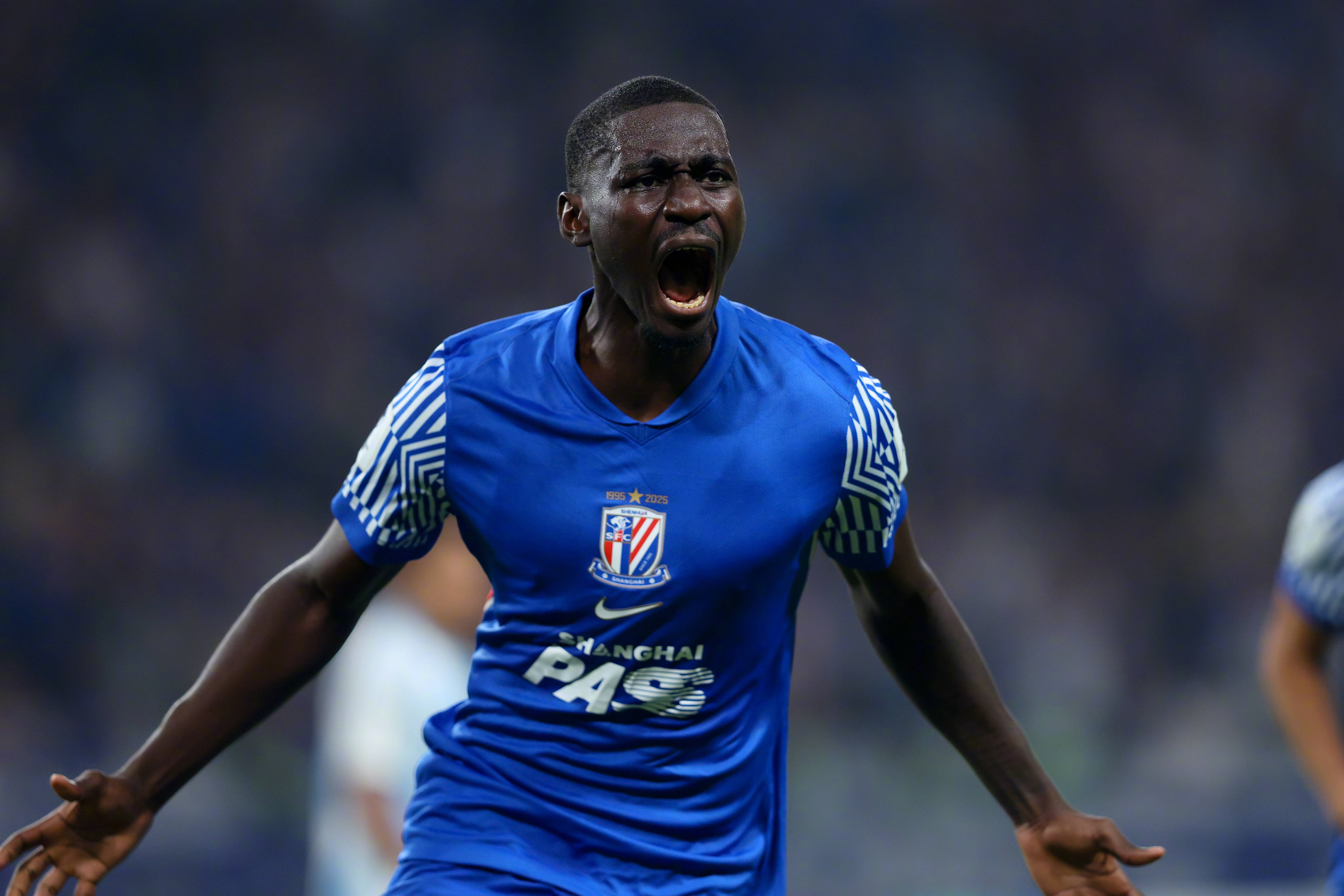 上海申花主场惜败广州恒大失去领先的简单介绍 上海申花主场惜败广州恒大失去领先的简单介绍